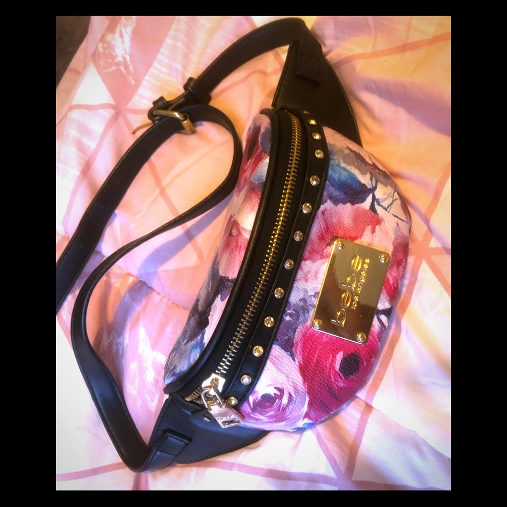 Fanny pack